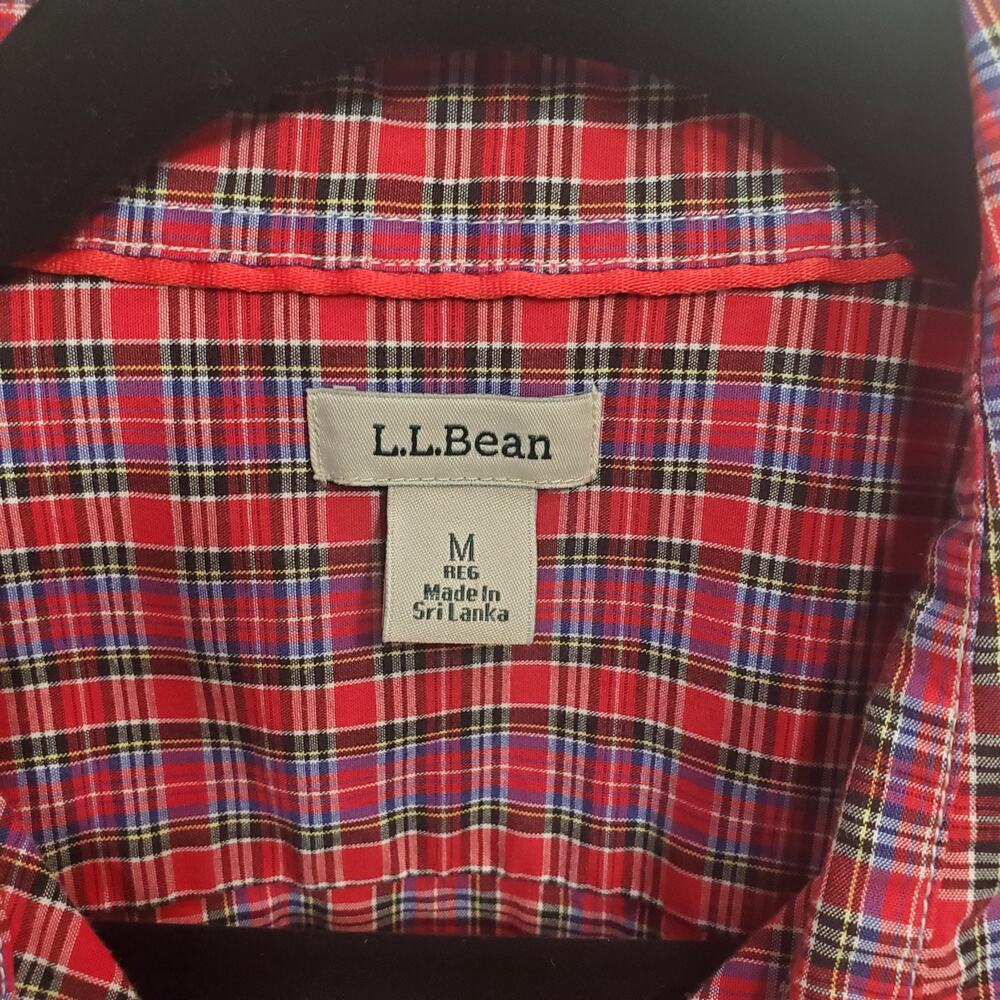 CLASSIC OUTDOOR VIBE! L.L. Bean Plaid Flannel Button Down - Picture 2 of 11